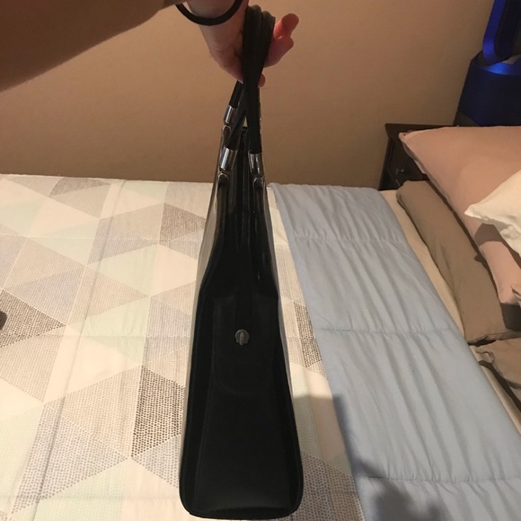 Hand bag - Picture 2 of 3